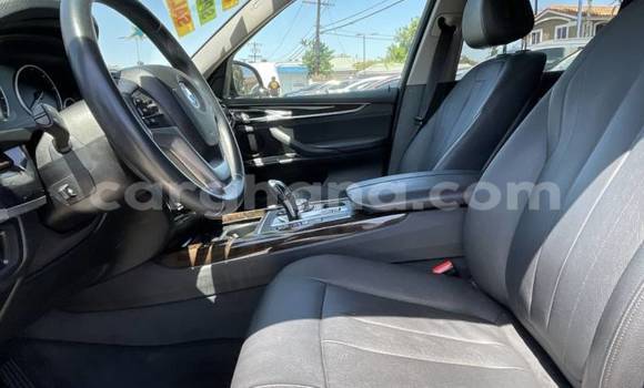 Ra Àlòkù BMW X5 Black Ọkọ̀ in Accra ni Greater Accra Ra Àlòkù BMW X5 Black Ọkọ̀ in Accra ni Greater Accra