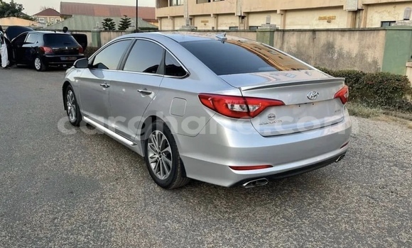 Sayi Na hannu Hyundai Sonata Azurfa Mota in Accra a Greater Accra Sayi Na hannu Hyundai Sonata Azurfa Mota in Accra a Greater Accra
