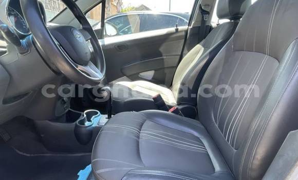Sayi Na hannu Chevrolet Spark White Mota in Accra a Greater Accra Sayi Na hannu Chevrolet Spark White Mota in Accra a Greater Accra