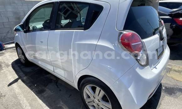 Sayi Na hannu Chevrolet Spark White Mota in Accra a Greater Accra Sayi Na hannu Chevrolet Spark White Mota in Accra a Greater Accra