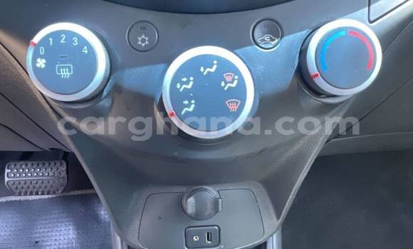 Sayi Na hannu Chevrolet Spark White Mota in Accra a Greater Accra Sayi Na hannu Chevrolet Spark White Mota in Accra a Greater Accra