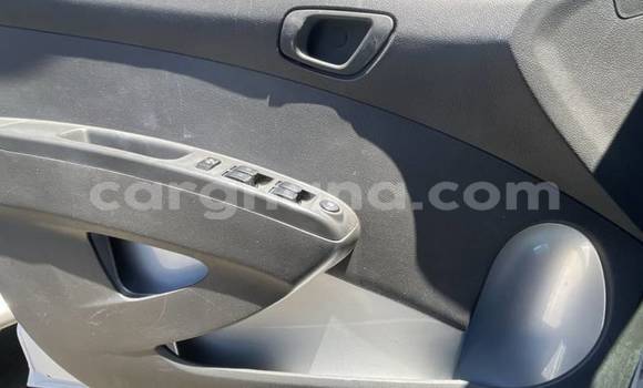 Sayi Na hannu Chevrolet Spark White Mota in Accra a Greater Accra Sayi Na hannu Chevrolet Spark White Mota in Accra a Greater Accra