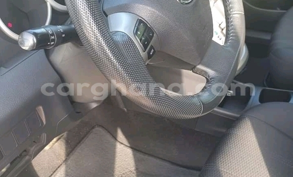 Buy Used Toyota Matrix White Car in Accra in Greater Accra Buy Used Toyota Matrix White Car in Accra in Greater Accra