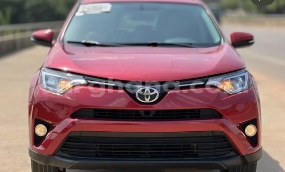 Ra Àlòkù Toyota RAV4 Red Ọkọ̀ in Accra ni Greater Accra Ra Àlòkù Toyota RAV4 Red Ọkọ̀ in Accra ni Greater Accra