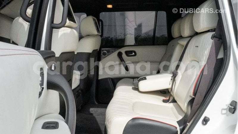 Big with watermark nissan patrol ashanti import dubai 52750