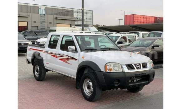 Sayi Imported Nissan Pickup White Mota in Import - Dubai a Ashanti Sayi Imported Nissan Pickup White Mota in Import - Dubai a Ashanti