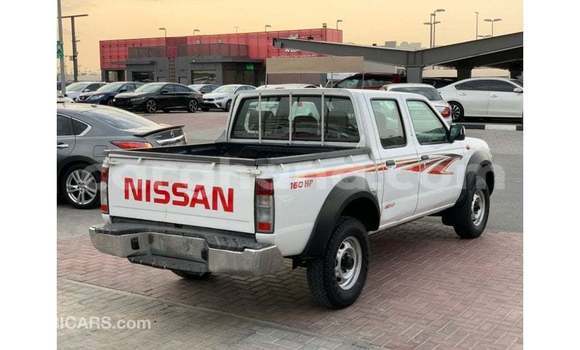 Sayi Imported Nissan Pickup White Mota in Import - Dubai a Ashanti Sayi Imported Nissan Pickup White Mota in Import - Dubai a Ashanti