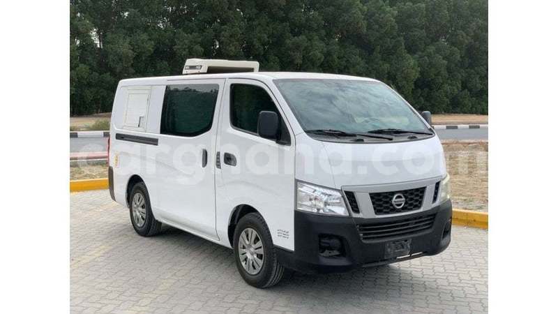 Big with watermark nissan urvan ashanti import dubai 52752