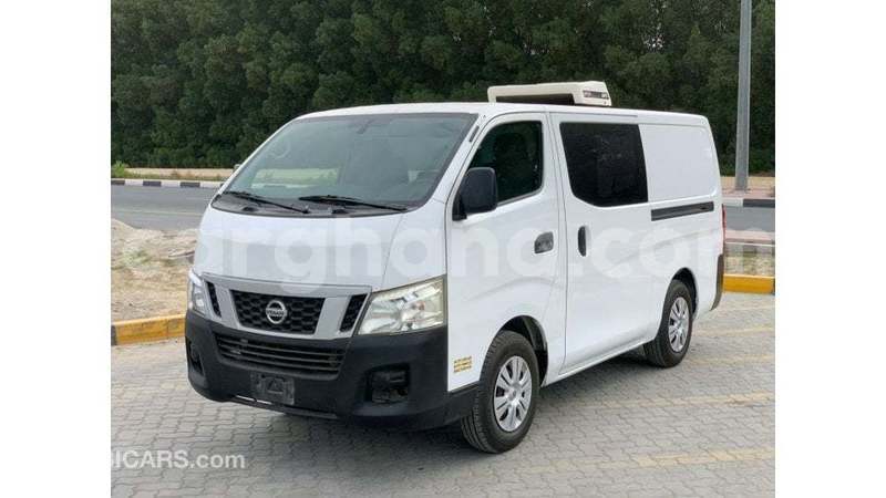 Big with watermark nissan urvan ashanti import dubai 52752