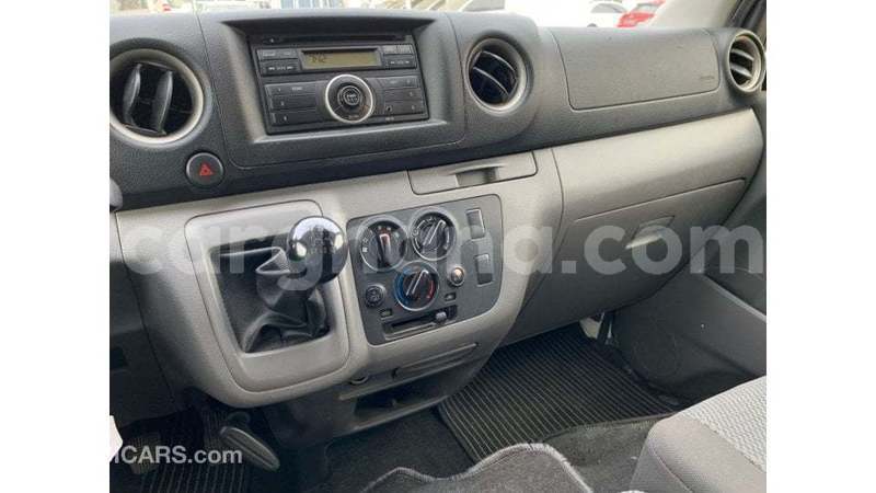 Big with watermark nissan urvan ashanti import dubai 52752