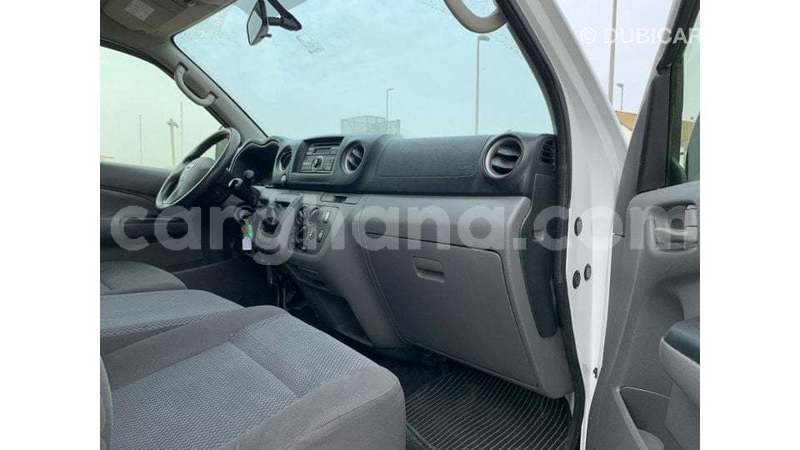 Big with watermark nissan urvan ashanti import dubai 52752