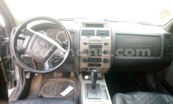 Sayi Na hannu Ford Escape Sauran Mota in Accra a Greater Accra Sayi Na hannu Ford Escape Sauran Mota in Accra a Greater Accra