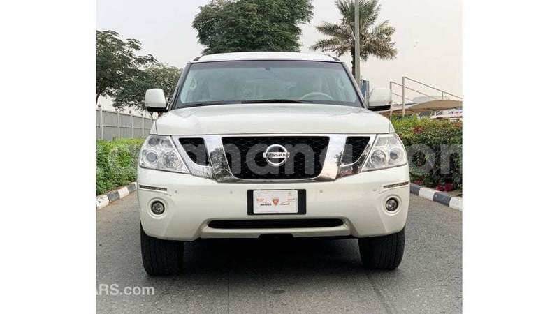 Big with watermark nissan patrol ashanti import dubai 52776