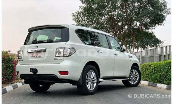 Sayi Imported Nissan Patrol White Mota in Import - Dubai a Ashanti Sayi Imported Nissan Patrol White Mota in Import - Dubai a Ashanti