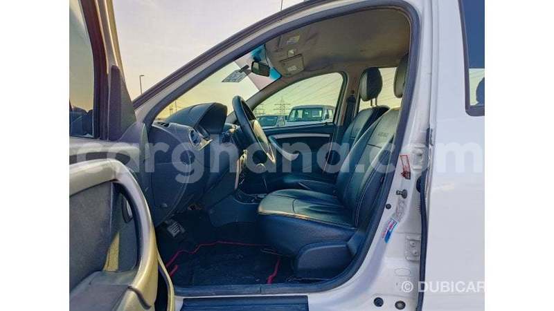 Big with watermark renault duster ashanti import dubai 52788