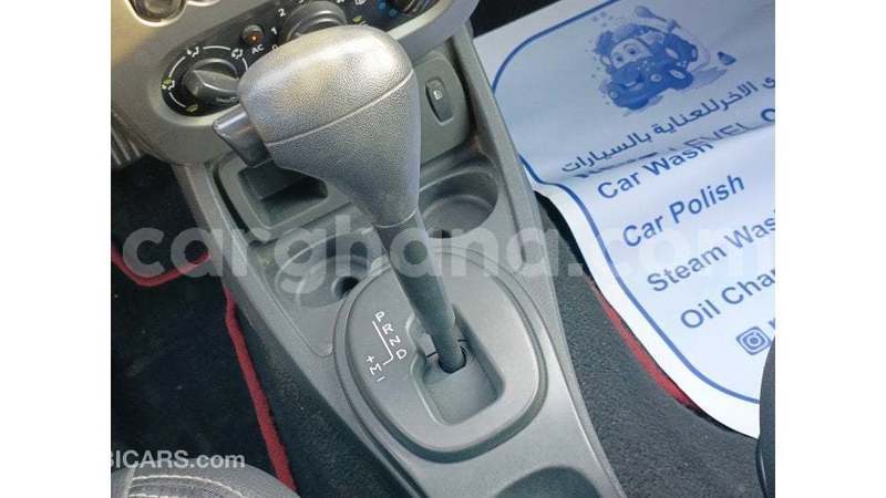 Big with watermark renault duster ashanti import dubai 52788