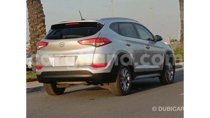 Big with watermark hyundai tucson ashanti import dubai 52791