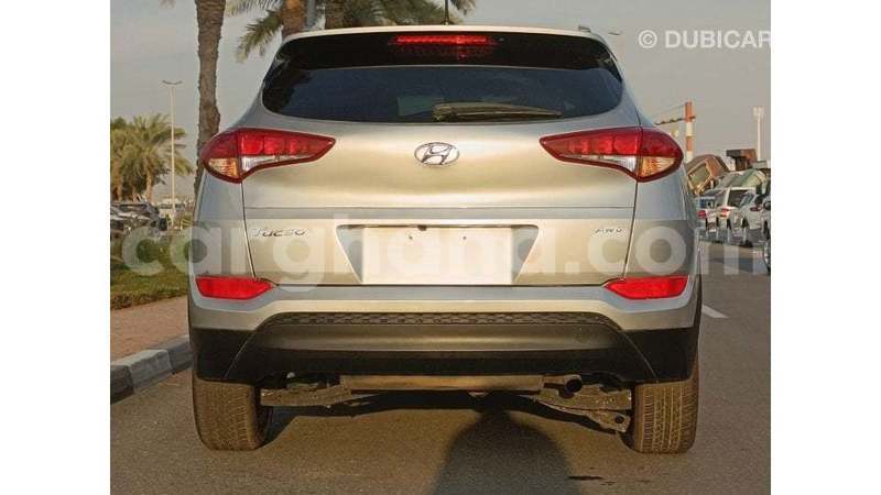 Big with watermark hyundai tucson ashanti import dubai 52791