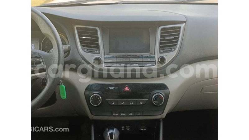 Big with watermark hyundai tucson ashanti import dubai 52791