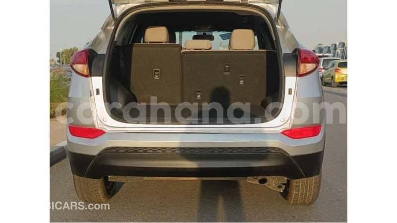 Big with watermark hyundai tucson ashanti import dubai 52791