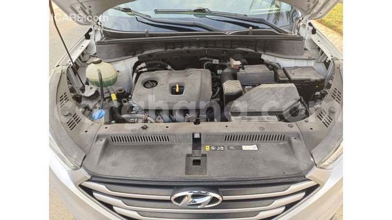 Big with watermark hyundai tucson ashanti import dubai 52791