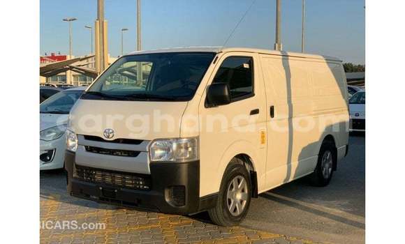 Ra Imported Toyota Hiace funfun Ọkọ̀ in Import - Dubai ni Ashanti Ra Imported Toyota Hiace funfun Ọkọ̀ in Import - Dubai ni Ashanti