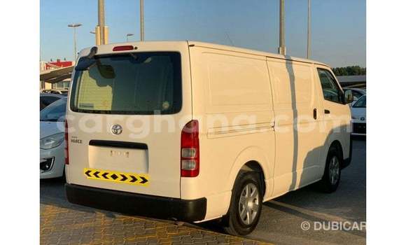 Ra Imported Toyota Hiace funfun Ọkọ̀ in Import - Dubai ni Ashanti Ra Imported Toyota Hiace funfun Ọkọ̀ in Import - Dubai ni Ashanti