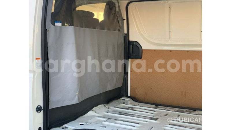 Big with watermark toyota hiace ashanti import dubai 52801