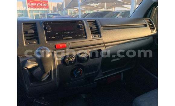 Ra Imported Toyota Hiace funfun Ọkọ̀ in Import - Dubai ni Ashanti Ra Imported Toyota Hiace funfun Ọkọ̀ in Import - Dubai ni Ashanti