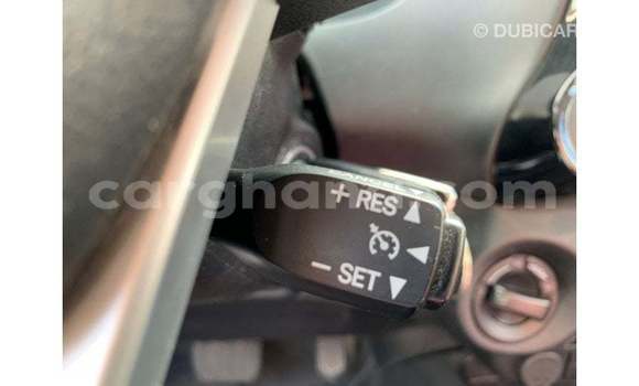 Ra Imported Toyota Hilux funfun Ọkọ̀ in Import - Dubai ni Ashanti Ra Imported Toyota Hilux funfun Ọkọ̀ in Import - Dubai ni Ashanti