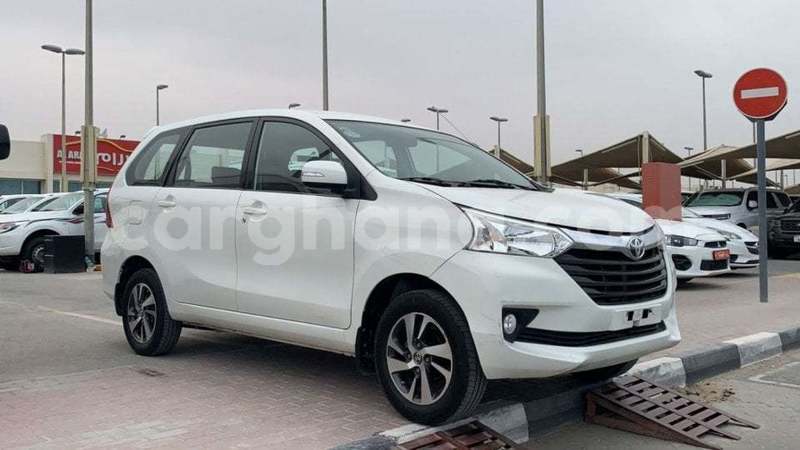 Big with watermark toyota avanza ashanti import dubai 52803