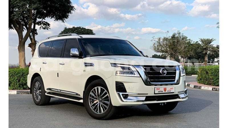 Big with watermark nissan patrol ashanti import dubai 52805