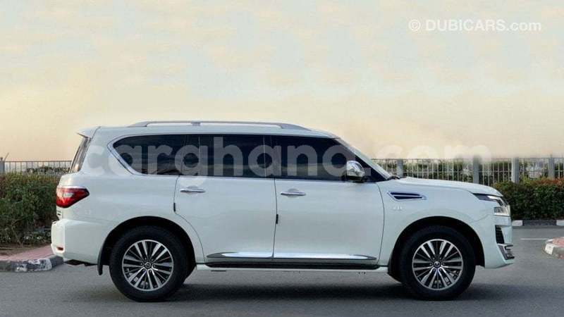 Big with watermark nissan patrol ashanti import dubai 52805