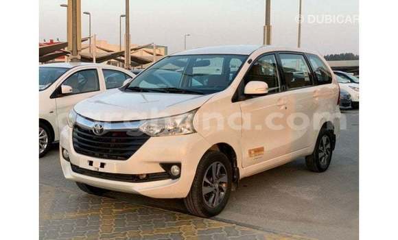 Ra Imported Toyota Avanza funfun Ọkọ̀ in Import - Dubai ni Ashanti Ra Imported Toyota Avanza funfun Ọkọ̀ in Import - Dubai ni Ashanti
