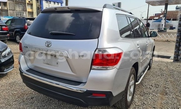 Sayi Na hannu Toyota Highlander Azurfa Mota in Sekondi–Takoradi Metropolitan a Yamma