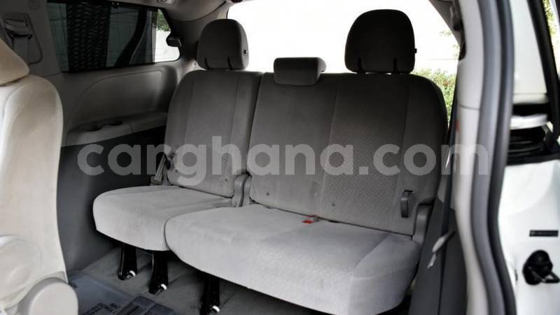 Big with watermark toyota sienna greater accra accra 52824