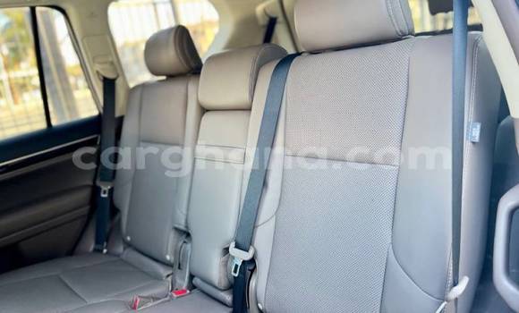 Sayi Na hannu Lexus GX White Mota in Accra a Greater Accra Sayi Na hannu Lexus GX White Mota in Accra a Greater Accra