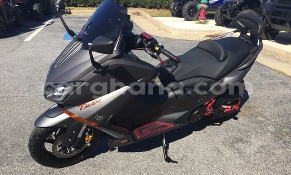 Sayi Na hannu Yamaha Max Black Motsi in Adaklu Waya a Volta Sayi Na hannu Yamaha Max Black Motsi in Adaklu Waya a Volta