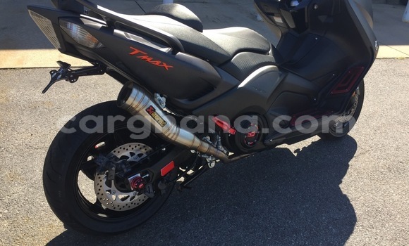 Sayi Na hannu Yamaha Max Black Motsi in Adaklu Waya a Volta Sayi Na hannu Yamaha Max Black Motsi in Adaklu Waya a Volta