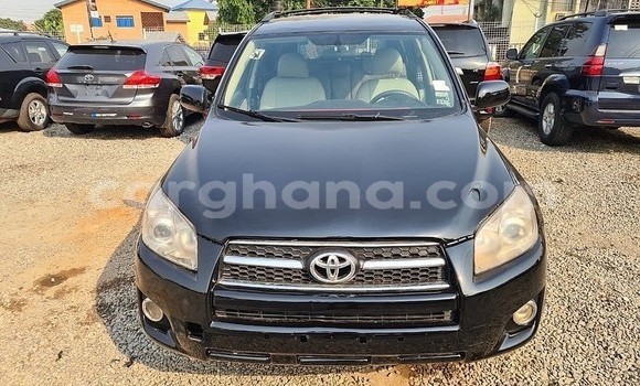 Sayi Na hannu Toyota RAV4 Black Mota in Sekondi–Takoradi Metropolitan a Yamma Sayi Na hannu Toyota RAV4 Black Mota in Sekondi–Takoradi Metropolitan a Yamma