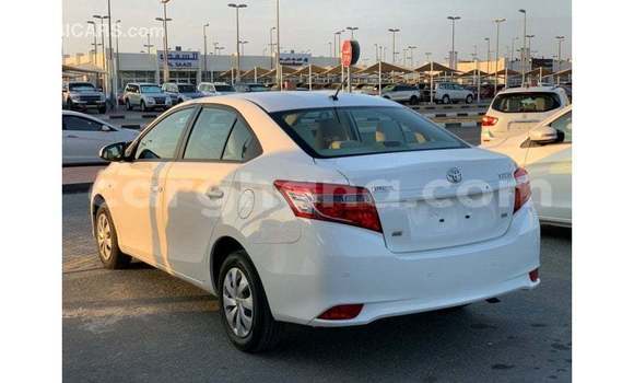 Ra Imported Toyota Yaris funfun Ọkọ̀ in Import - Dubai ni Ashanti Ra Imported Toyota Yaris funfun Ọkọ̀ in Import - Dubai ni Ashanti