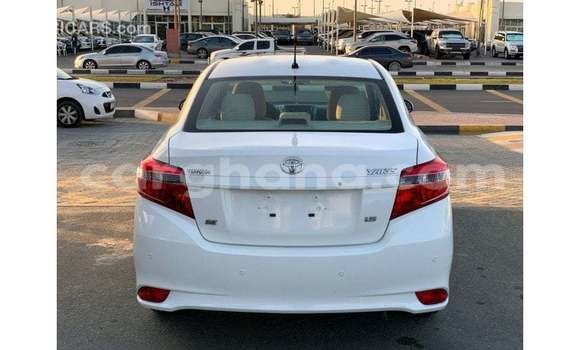 Ra Imported Toyota Yaris funfun Ọkọ̀ in Import - Dubai ni Ashanti Ra Imported Toyota Yaris funfun Ọkọ̀ in Import - Dubai ni Ashanti