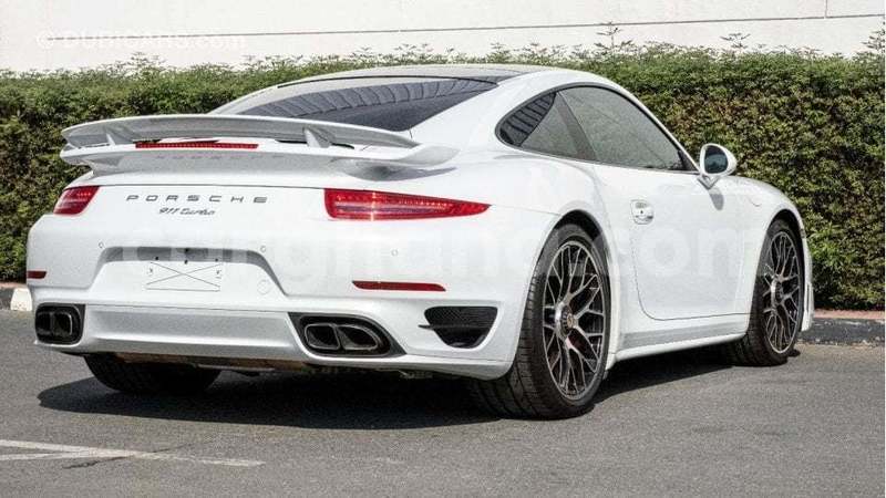 Big with watermark porsche 911 ashanti import dubai 52844