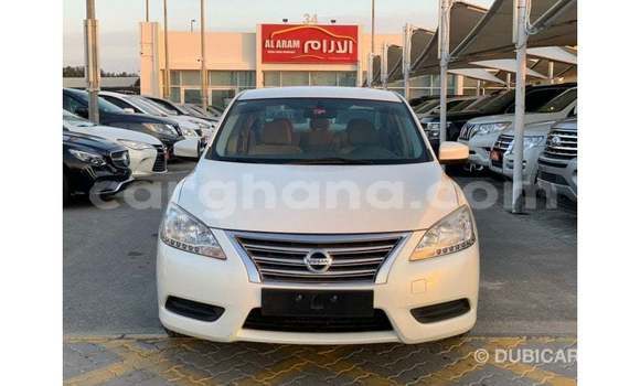 Ra Imported Nissan Sentra funfun Ọkọ̀ in Import - Dubai ni Ashanti Ra Imported Nissan Sentra funfun Ọkọ̀ in Import - Dubai ni Ashanti
