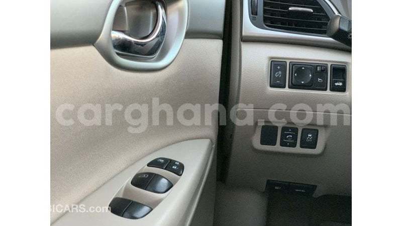 Big with watermark nissan sentra ashanti import dubai 52846