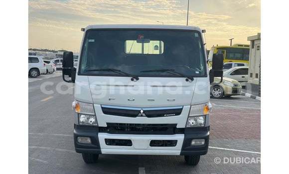 Ra Imported Mitsubishi i funfun Ọkọ̀ in Import - Dubai ni Ashanti Ra Imported Mitsubishi i funfun Ọkọ̀ in Import - Dubai ni Ashanti