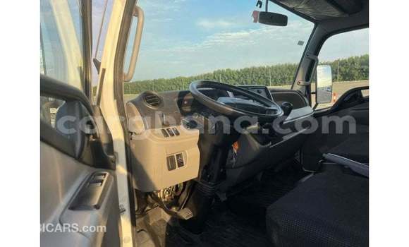 Ra Imported Mitsubishi i funfun Ọkọ̀ in Import - Dubai ni Ashanti Ra Imported Mitsubishi i funfun Ọkọ̀ in Import - Dubai ni Ashanti