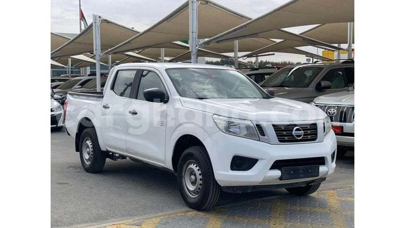 Big with watermark nissan navara ashanti import dubai 52854