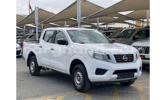 Ra Imported Nissan Navara funfun Ọkọ̀ in Import - Dubai ni Ashanti Ra Imported Nissan Navara funfun Ọkọ̀ in Import - Dubai ni Ashanti