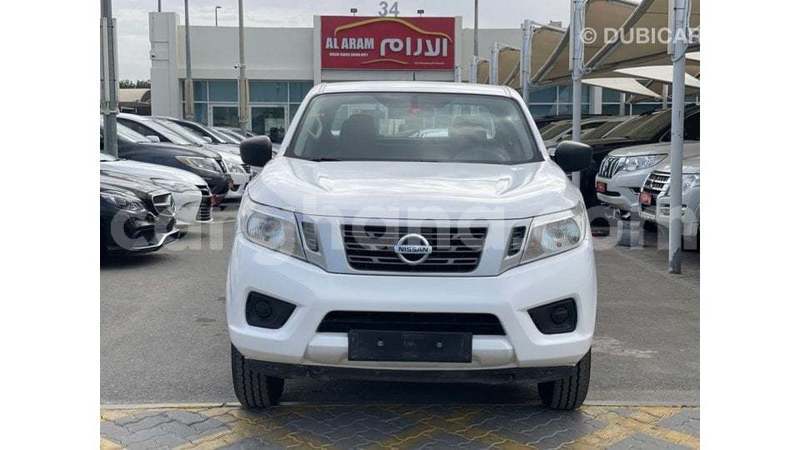 Big with watermark nissan navara ashanti import dubai 52854